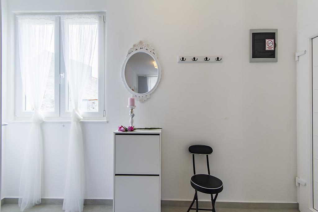Center Apartment Tina Пула Экстерьер фото