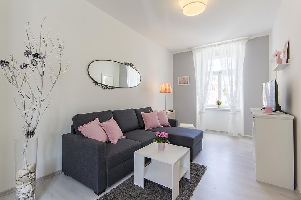 Center Apartment Tina Пула Экстерьер фото